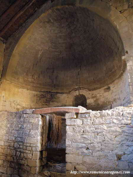 DETALLE DEL ÁBSIDE
